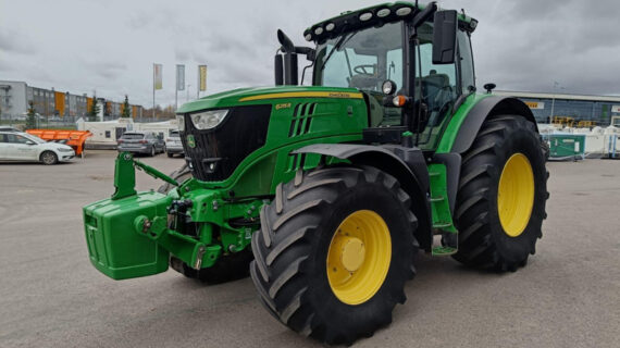 Tractors  John Deere